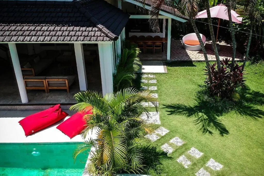 White Moon - Dream 5Br Villa In Legian Close To The Beach Кута Индонезия